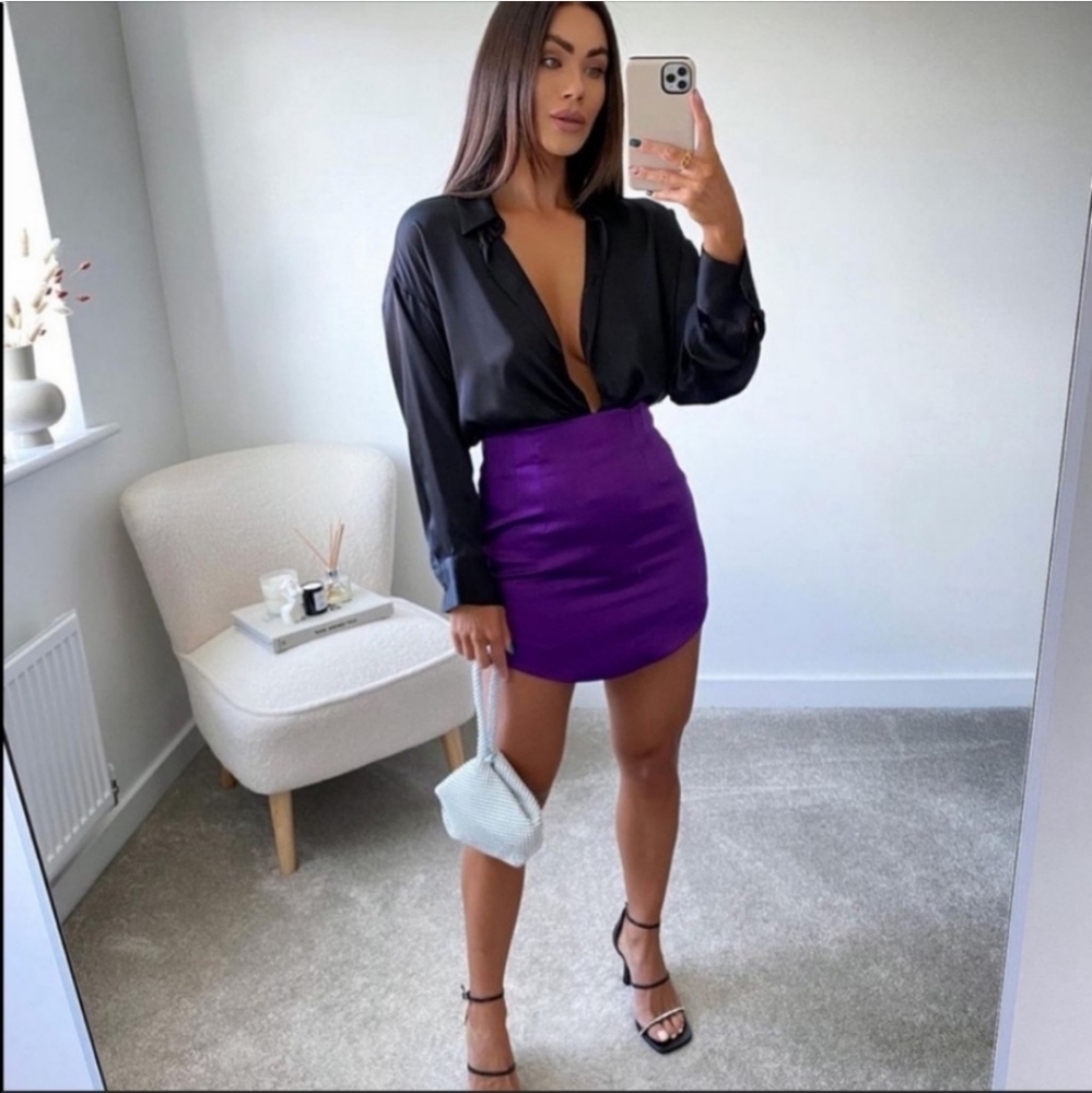 Zara * Bloggers Favorite Mini Purple Skirt - Picture 6 of 16